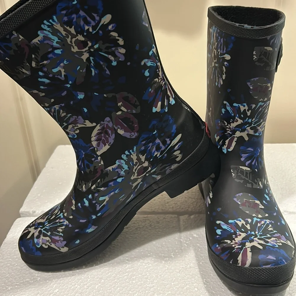 Chooka womens Eastlake Premium slip in floral Mid calf lined Rain Boots size 7